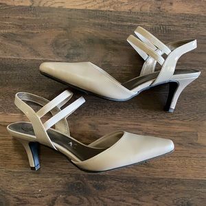 Women’s Pump Shoe Size 8